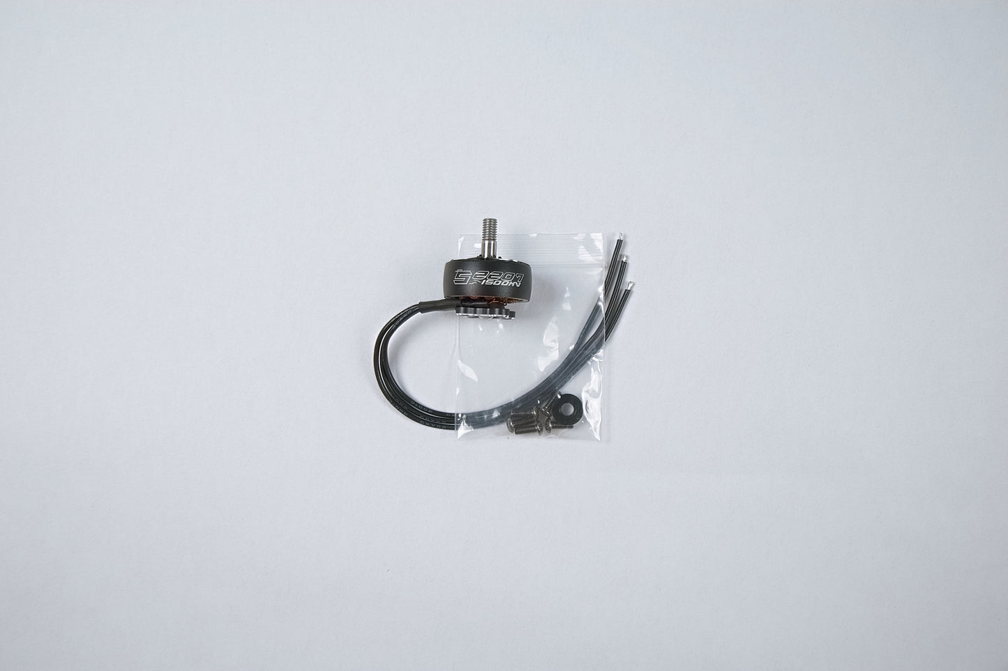 fpv drone sequre s2207 1500kv motor unpackaged on a white background 