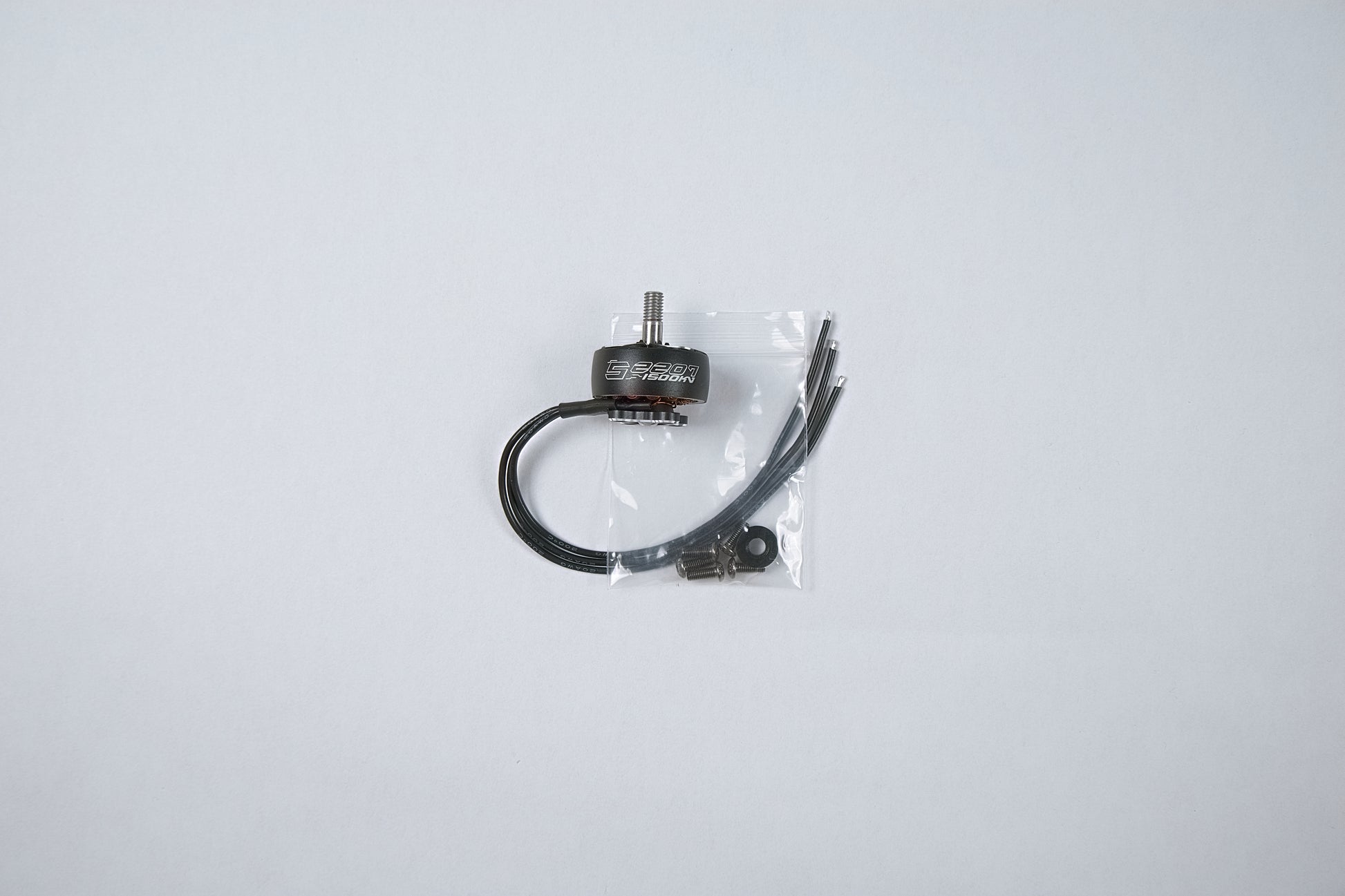 fpv drone sequre s2207 1500kv motor unpackaged on a white background 